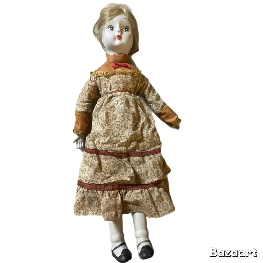 1970’s Walda Doll Vintage Blonde Bisque Porcelain Painted Face Original Clothes